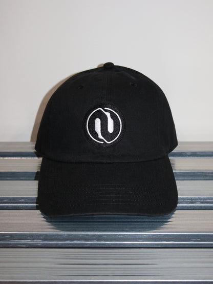LeeLoo Original Logo Cap Design by Paul Nicholson 【Black × White】