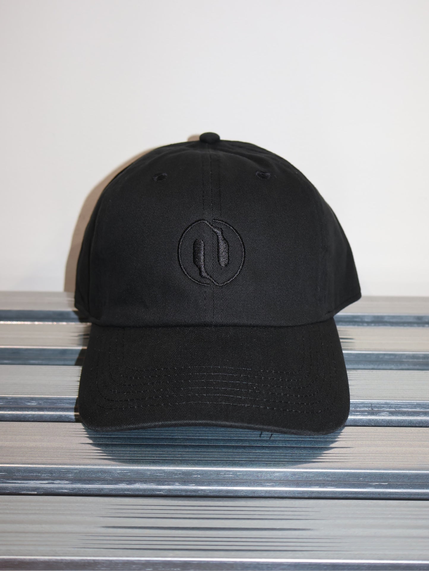 LeeLoo Original Logo Cap Design by Paul Nicholson 【Black × Black】